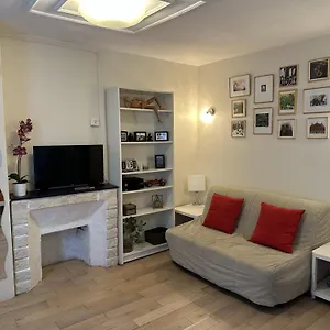 Apartment Heart Of Paris, Quiet, Perfect To Enjoy The, Paris