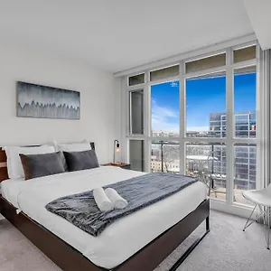 Downtown Apartment Toronto